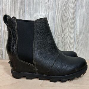 Sorel Women’s Joan of Arctic Wedge II Chelsea Bootie Black Leather Size 7